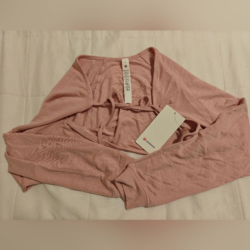 Lululemon Pink BeCalm Shrug NWT